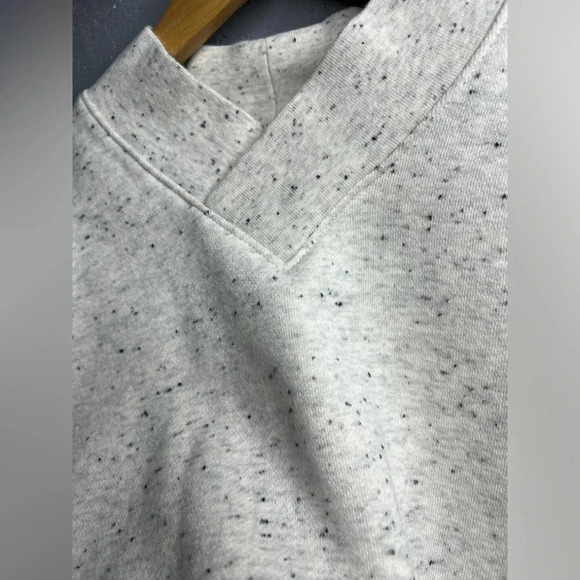 Madewell Betterterry V-Neck Sweatshirt.  Size Medium - Picture 6 of 8